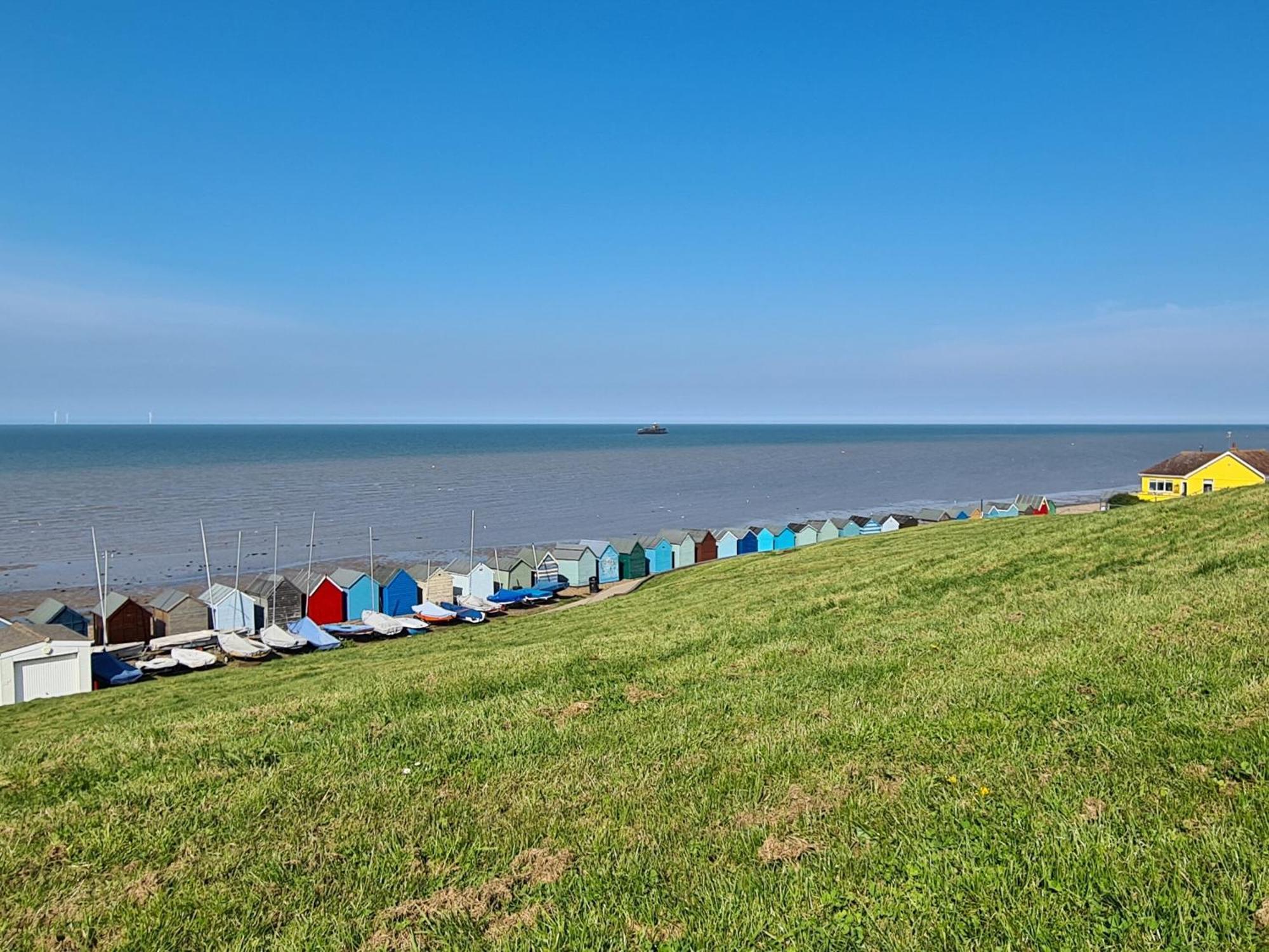 Vitamin Sea Residency Херн-Бей Экстерьер фото